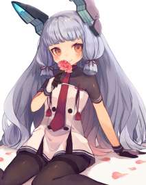 557x706