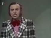 2886