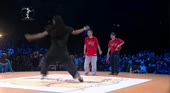 440x242