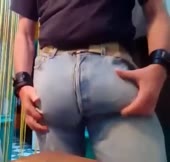 384x368
