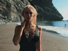 1080x810