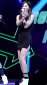 608x1080
