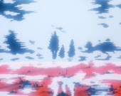 704x560