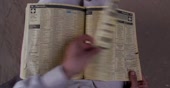 704x368