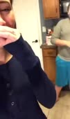 406x678