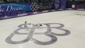 704x400