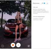 911x884