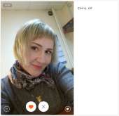 913x889