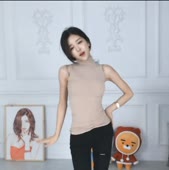 1078x1080