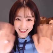 702x702