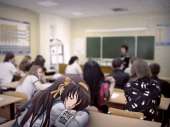 604x453