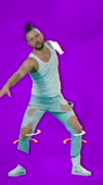 608x1080
