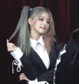 924x982