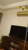 322x563