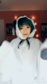 608x1080