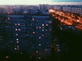 962x720