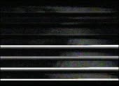 654x480