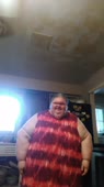 506x900