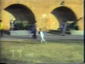 636x480