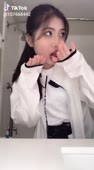 544x976