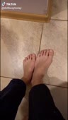 544x960