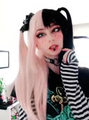 576x768