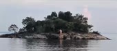 640x284