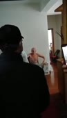 320x556