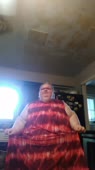 506x900