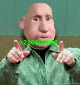 700x745