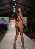 496x680