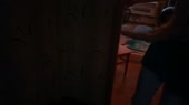 872x488