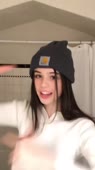 576x1024