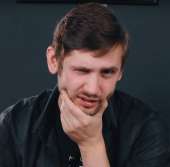 688x679