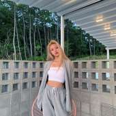 720x718