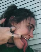 512x640