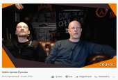 879x596