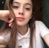 712x701