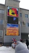 352x640