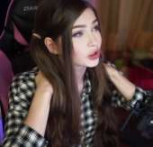 883x849