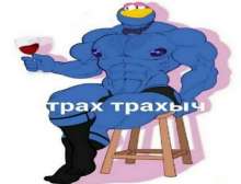 943x722