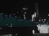 1088x812