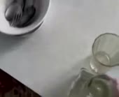 320x262