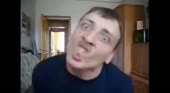 640x352