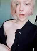 634x854