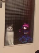 660x880