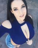 700x875