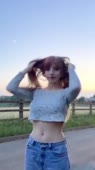 684x1216
