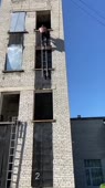 608x1080