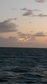 608x1080